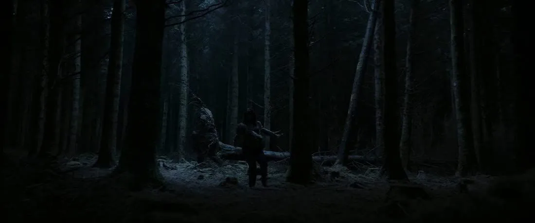 the-hole-in-the-ground-02